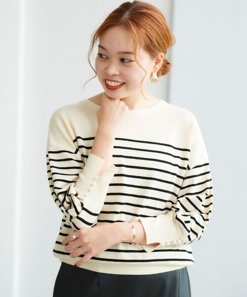 le.coeur blanc（ルクールブラン）の「袖口パール釦付きドルマンシルエットニット（ニット/セーター・レディース・ブラック/アイボリー/キャメル/ホワイト系その他2・38）」の22枚目の写真