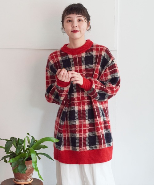 CHILD WOMAN(チャイルドウーマン)の「モヘヤ混タータンチェック BIG プルオーバー(ニット/セーター・レディース・レッド/ネイビー・FREE)」の11枚目の写真
