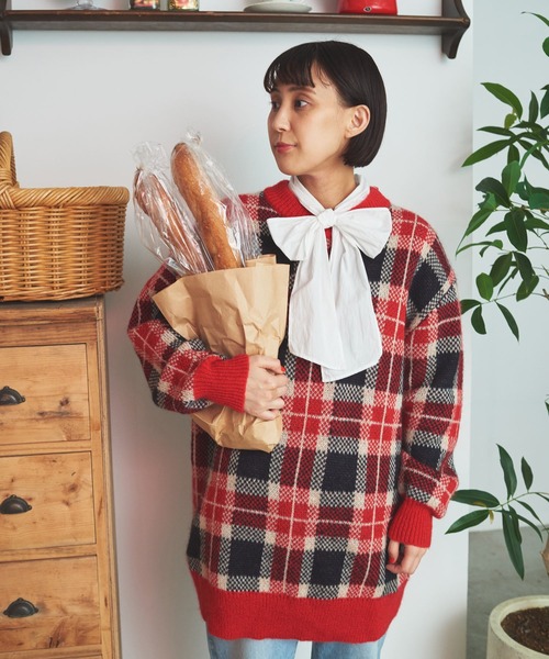 CHILD WOMAN(チャイルドウーマン)の「モヘヤ混タータンチェック BIG プルオーバー(ニット/セーター・レディース・レッド/ネイビー・FREE)」の3枚目の写真
