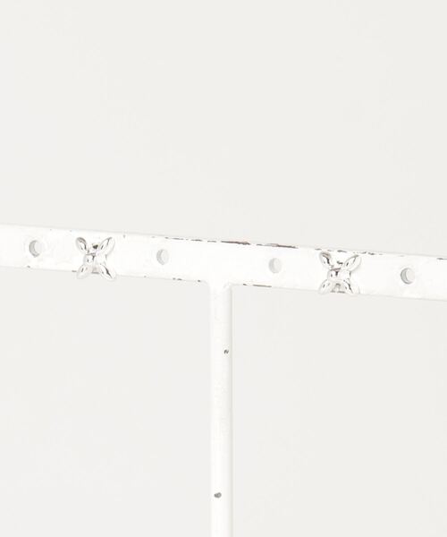 TONE SELECT GOODS（トーンセレクトグッズ）の「【925 SILVER ACC】クロスフラワーピアスSV9258(OG)（ピアス（両耳用）・レディース・シルバー/ゴールド・FREE）」の7枚目の写真