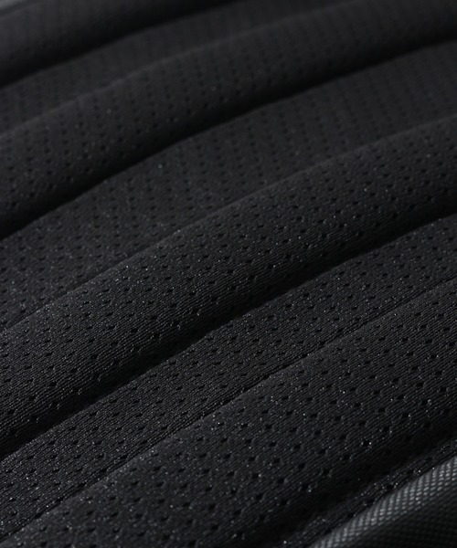 ARC'TERYX（アークテリクス）の「【ARC'TERYX/アークテリクス】MANTIS 26(マンティス 26)（バックパック/リュック・メンズ・ブラック/ネイビー・FREE）」の21枚目の写真