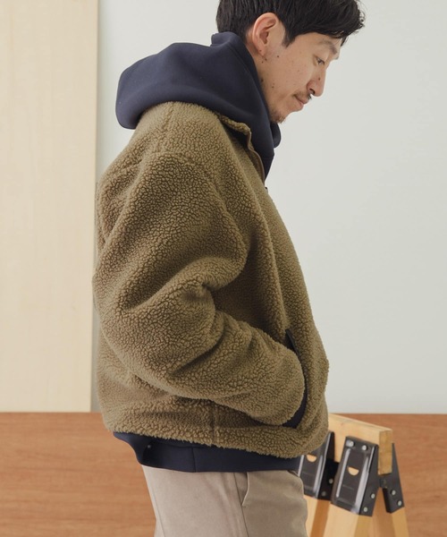 ITEMS URBANRESEARCH(アイテムズ アーバンリサーチ)の「ハイネック ボアブルゾン(ブルゾン・メンズ・ブラック/カーキ/アイボリー・MEDIUM/LARGE)」の21枚目の写真