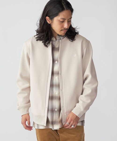 SHIPS(シップス)の「*SHIPS: ワンポイント ロゴ 梨地 ボンディング フリース クルーネック スナップ カーディガン(カーディガン/ボレロ・メンズ・ブラック/グレー/ベージュ・SMALL/MEDIUM/LARGE/X-LARGE)」の1枚目の写真