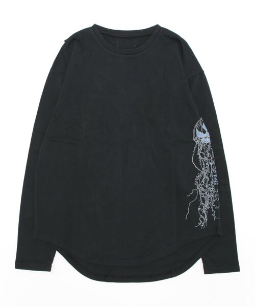 GENXDER(ノンジェンダー)の「【genxder】ユニセックス オリジナルクラゲプリント 蝶々刺繍 肩紐付き ロングTシャツ(Tシャツ/カットソー・メンズ・グレー/ブラウン/ブラック/ホワイト/ホワイト系その他/ブラック系その他/グレー系その他/ブラウン系その他/グリーン系その他/グリーン・MEDIUM/LARGE/X-LARGE)」の4枚目の写真