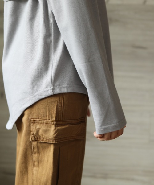 GENXDER(ノンジェンダー)の「【genxder】ユニセックス オリジナルクラゲプリント 蝶々刺繍 肩紐付き ロングTシャツ(Tシャツ/カットソー・メンズ・グレー/ブラウン/ブラック/ホワイト/ホワイト系その他/ブラック系その他/グレー系その他/ブラウン系その他/グリーン系その他/グリーン・MEDIUM/LARGE/X-LARGE)」の21枚目の写真