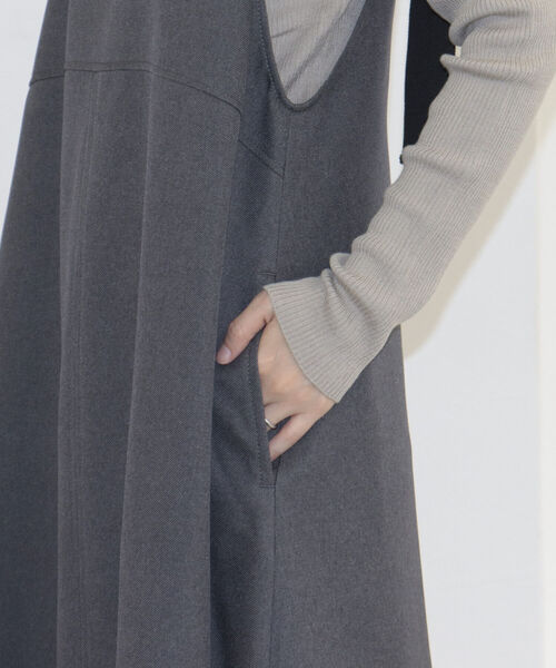 fredy emue(フレディエミュ)の「ウールライクフレアージャンスカ(ジャンパースカート・レディース・ブラウン/グレー・38)」の12枚目の写真