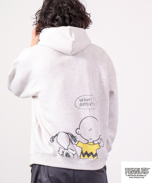 PEANUTS(ピーナッツ)の「PEANUTS スヌーピー 裏起毛スウェット パーカー(パーカー・レディース・杢グレー/モカ/カーキ/ブルーグレー/グレー系その他/オートミール/ネイビー/オフホワイト/ピンクベージュ/ブルー/ブラック/レッド・L/M/LL)」の8枚目の写真