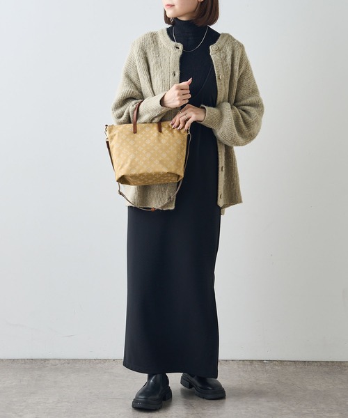 russet（ラシット）の「2WAYハンドルショルダーバッグ【ナイロンジャガード】(CE-585)（ショルダーバッグ・レディース・グレー/ブラック×ブルー/アイボリー/イエロー/グレー×サックスブルー/グレイッシュベージュ/パープル/スカイブルー/チェリーピンク/グリーン/オレンジ/モーブ系/オレンジ系その他/ピンク/グリーン系その他・FREE）」の17枚目の写真