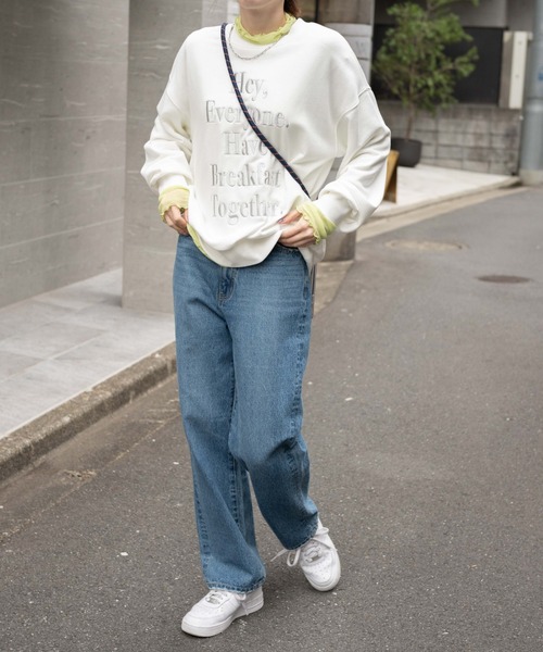 WEGO(ウィゴー)の「WEGO/グラフィックルーズスウェット(スウェット・レディース・ホワイト/ピンク/オートミール・FREE)」の6枚目の写真