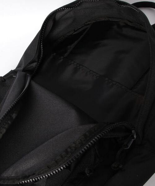 G-STAR(ジースター)の「FUNCTIONAL BACKPACK/バックパック(バックパック/リュック・メンズ・ダークブラック/カーキオリーブ・ONE SIZE)」の8枚目の写真