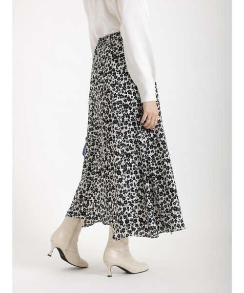 Te chichi（テチチ）の「単色花柄マーメイドロングスカート（スカート・レディース・ブラック/オフホワイト・ﾌﾘ-）」の9枚目の写真