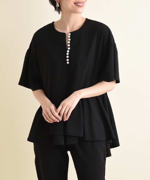 INTERPLANET(インタープラネット)の「カットジョーゼットパールブラウス(シャツ/ブラウス・レディース・オフホワイト/ブラック/ライトベージュ/グレイッシュベージュ・FREE)」の15枚目の写真