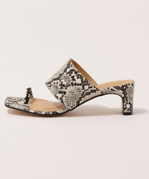 REMME（レメ）の「【REMME/レメ】◇【WEB限定】トングスクエアヒールパイソンサンダル（サンダル・レディース・パイソン・36/37/38）」の6枚目の写真