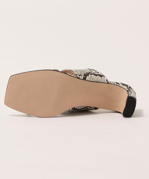 REMME（レメ）の「【REMME/レメ】◇【WEB限定】トングスクエアヒールパイソンサンダル（サンダル・レディース・パイソン・36/37/38）」の7枚目の写真