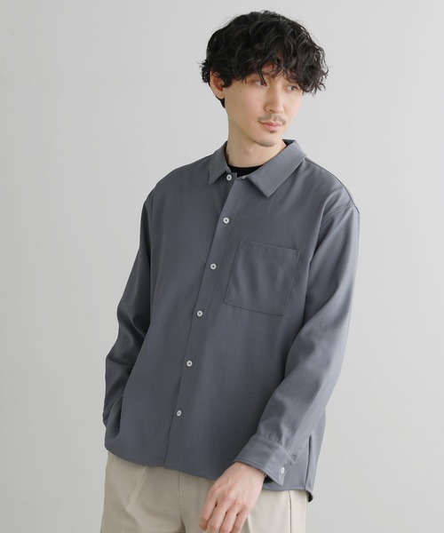 LIL VENDARS（リルヴェンダース）の「とろみストレッチセミワイドレギュラーカラー長袖シャツ（シャツ/ブラウス・メンズ・ベージュ系/グレー/ブルー/アイボリー/ブラック・XL/M/L）」の3枚目の写真