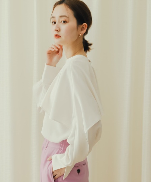 フリルケープブラウス