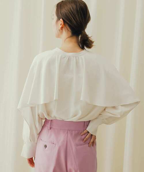 フリルケープブラウス