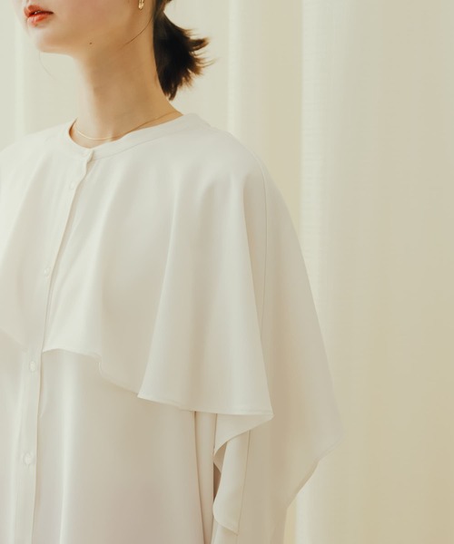 SENSE OF PLACE by URBAN RESEARCH(センスオブプレイスバイアーバンリサーチ)の「フリルケープブラウス(シャツ/ブラウス・レディース・イエロー/アイボリー/ブラック・ONE)」の21枚目の写真