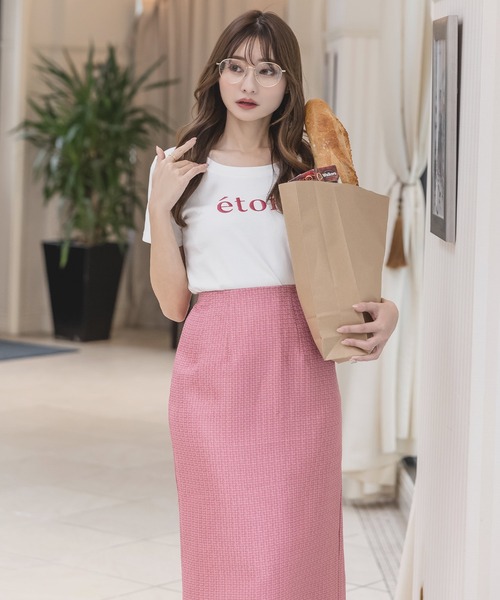 Julia Boutique（ジュリアブティック）の「etoile刺繍ロゴデザインTシャツ/23018（Tシャツ/カットソー・レディース・プラム/ブラック/ピンク/ベージュ・ONE）」の16枚目の写真