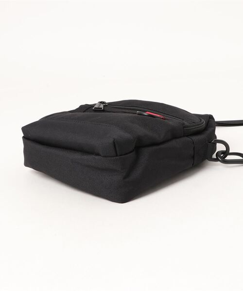 OUTDOOR PRODUCTS(アウトドアプロダクツ)の「SOUTHLAND2 ミニショルダーバッグ 撥水 ワンポイントブランドロゴ(ショルダーバッグ・メンズ・マスタード/レッド/ブラック・FREE)」の5枚目の写真