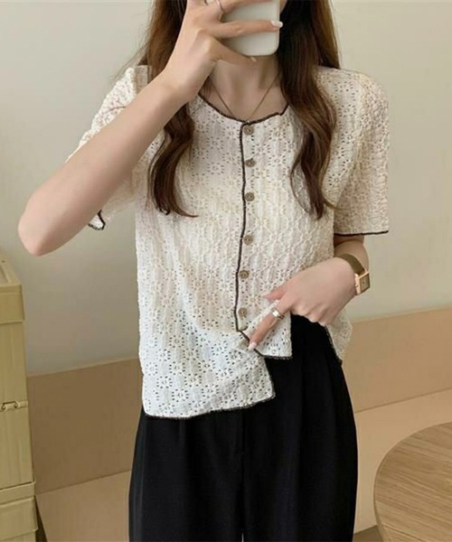 Chaco closet(チャコ クローゼット)の「フラワーレース配色コンパクトブラウス(シャツ/ブラウス・レディース・ホワイト/ライトブルー・FREE)」の18枚目の写真