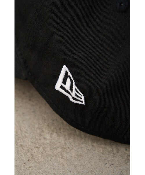 AZUL by moussy(アズールバイマウジー)の「NEWERA×AZUL 9THIRTY LA/NEW ERA×AZUL 9THIRTY ロサンゼルス・ドジャース(キャップ・メンズ・ブラック・FREE)」の7枚目の写真