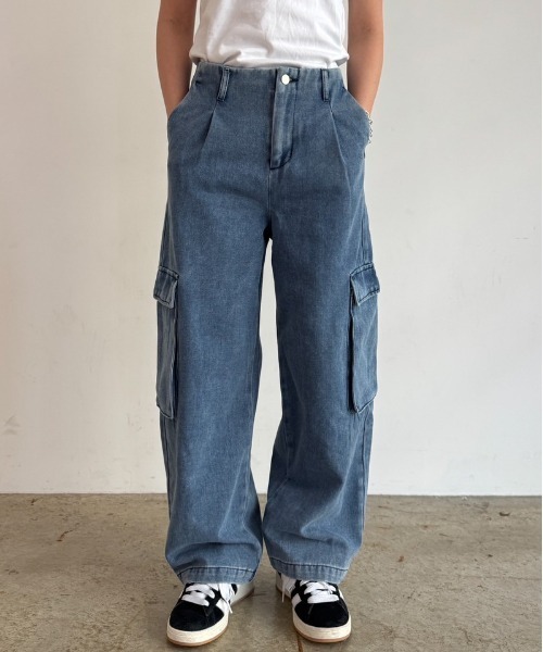 fuv.(ファブ)の「wide kago denim pants ワイドカーゴデニムパンツ made in INTER FACTORY(カーゴパンツ・メンズ・ブラック/ブルー/ネイビー・SMALL/MEDIUM/LARGE)」の14枚目の写真