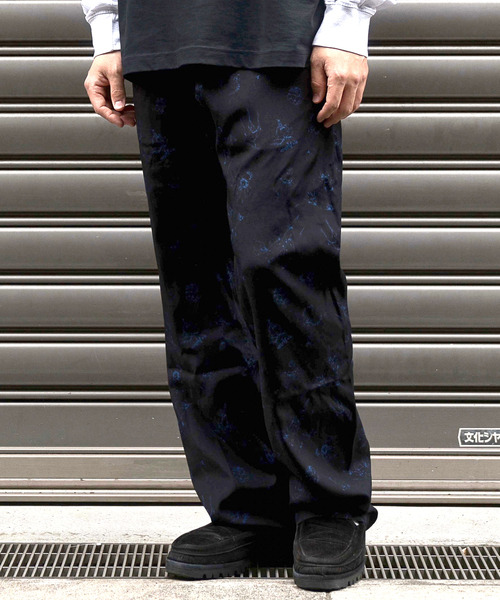 URU（ウル）の「【URU / ウル】WISM 別注 RAYON PRINT EASY PANTS