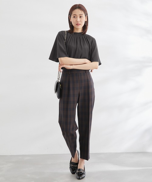 シャーリングフリルフレアスリーブ