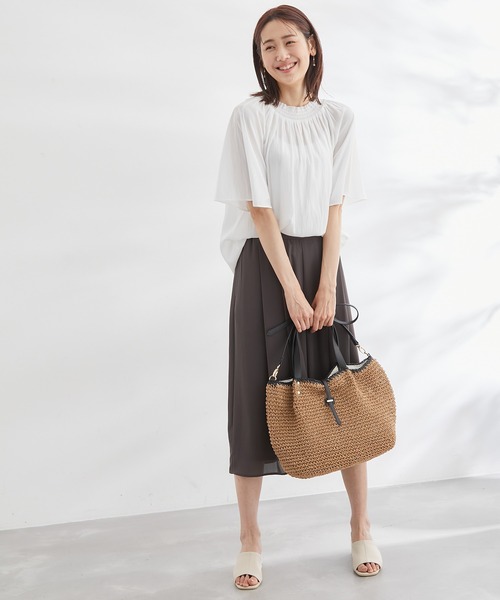 シャーリングフリルフレアスリーブ