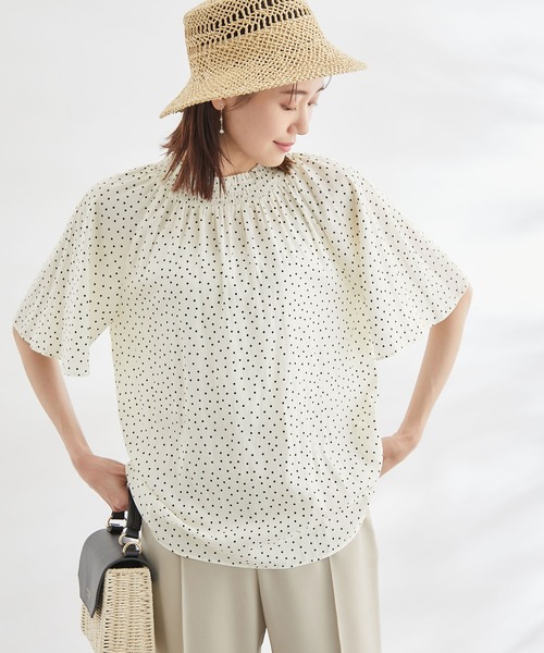 ROPE' PICNIC（ロペピクニック）の「洗える/シャーリングフリルフレアスリーブ（シャツ/ブラウス・レディース・チャコールグレー/ホワイト/ホワイト系その他/ベージュ/ラベンダー・38）」の20枚目の写真