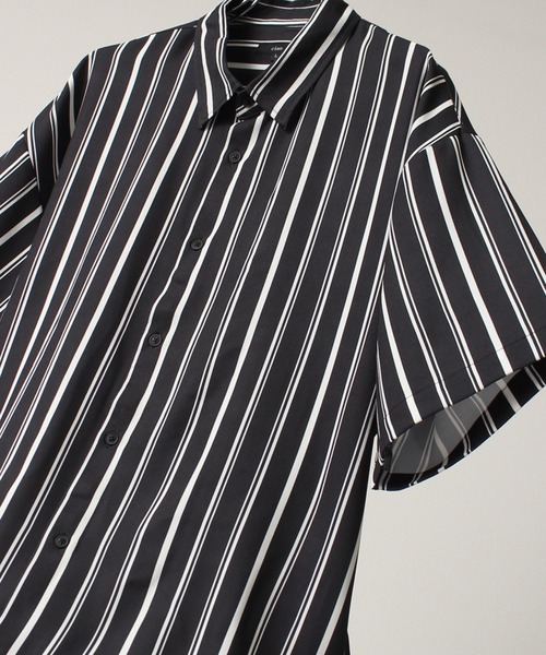 Art re A select（アトリエセレクト）の「Ealry Drape Georgette Whole Pattern Harfsleeve Oversized Shirt/エアリー ドレープ 総柄 ビッグシルエット レギュラーカラー半袖シャツ（シャツ/ブラウス・メンズ・カーキ/アイボリー/グレー系その他/ブラウン系その他/ブラック×レッド/ブラック系その他2/ブラウン系その他4/ブラウン系その他5/ブルー系その他2/ホワイト系その他5/ホワイト系その他2/ホワイト系その他4/ブラック系その他3/ブラック系その他5/ブラウン系その他2/ブラック系その他/ブルー系その他/ブラック系その他7/グレー系その他2/グレー系その他3/グレー系その他4/ブラックミックス/ネイビー/ベージュ系その他/ブラック×ホワイト/ホワイト系その他/ホワイト系その他3/ブラック系その他4/ブラック系その他6/ブラウン系その他3/ベージュ系その他2・M/L）」の9枚目の写真