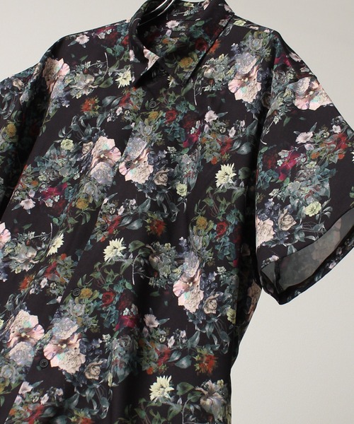 Art re A select（アトリエセレクト）の「Ealry Drape Georgette Whole Pattern Harfsleeve Oversized Shirt/エアリー ドレープ 総柄 ビッグシルエット レギュラーカラー半袖シャツ（シャツ/ブラウス・メンズ・カーキ/アイボリー/グレー系その他/ブラウン系その他/ブラック×レッド/ブラック系その他2/ブラウン系その他4/ブラウン系その他5/ブルー系その他2/ホワイト系その他5/ホワイト系その他2/ホワイト系その他4/ブラック系その他3/ブラック系その他5/ブラウン系その他2/ブラック系その他/ブルー系その他/ブラック系その他7/グレー系その他2/グレー系その他3/グレー系その他4/ブラックミックス/ネイビー/ベージュ系その他/ブラック×ホワイト/ホワイト系その他/ホワイト系その他3/ブラック系その他4/ブラック系その他6/ブラウン系その他3/ベージュ系その他2・M/L）」の15枚目の写真