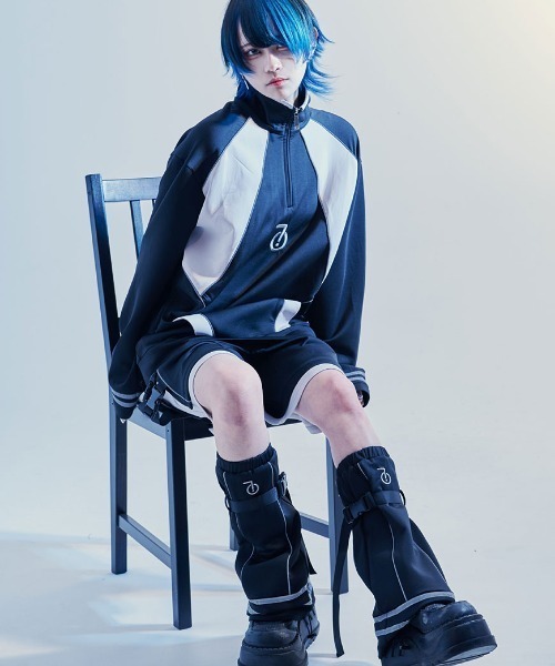 ililil（イルイルイル）の「『ililil/イルイルイル』【サイバー