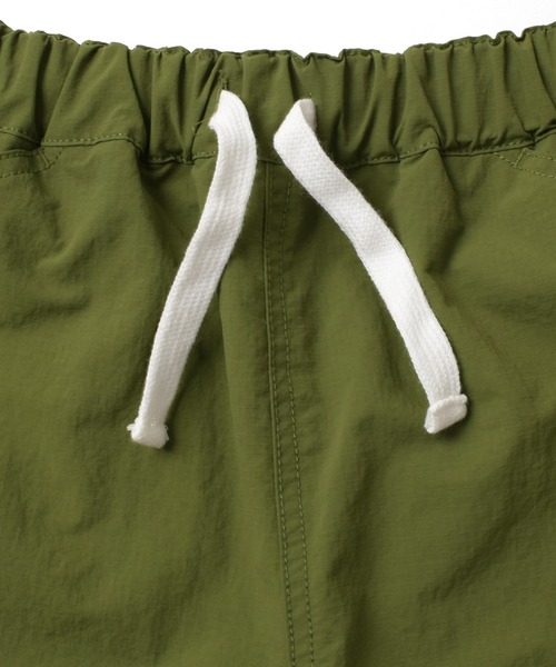 GLAZOS（グラソス）の「【撥水速乾】リップストップ・カーゴパンツ（カーゴパンツ・キッズ・ブラック/カーキ/チャコールグレー・140cm/160cm/170cm/150cm）」の10枚目の写真