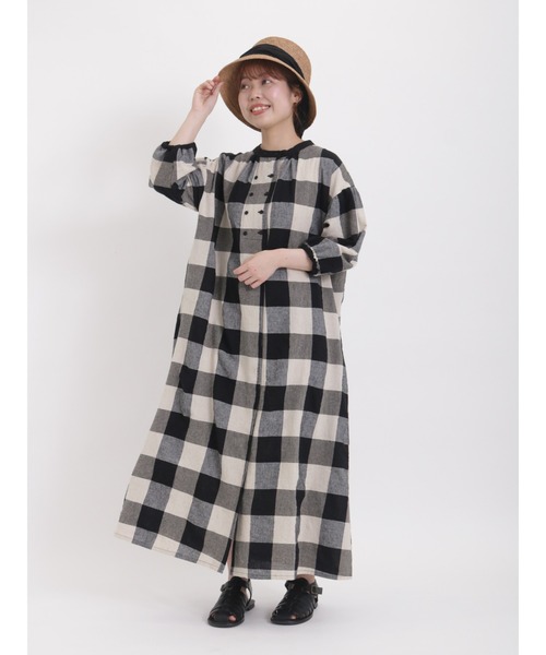Samansa Mos2(サマンサ モスモス)の「ダブル釦チェックワンピース(ワンピース・レディース・ブラウン/グレー/ブラック・フリ-)」の12枚目の写真