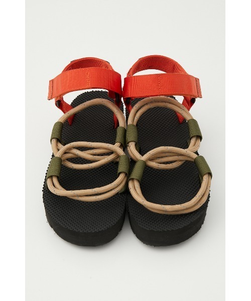RODEO CROWNS WIDE BOWL(ロデオクラウンズワイドボウル)の「COLOR CORD SANDALS(サンダル・レディース・ベージュ系その他/ブルー系その他/ブラック系その他・23.5cm/24.5cm)」の6枚目の写真