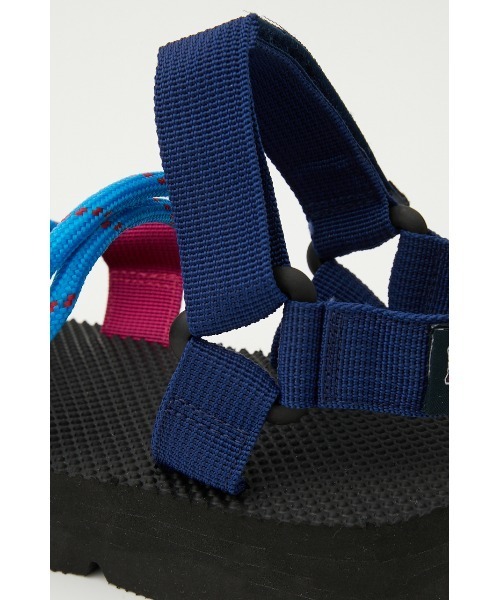 RODEO CROWNS WIDE BOWL(ロデオクラウンズワイドボウル)の「COLOR CORD SANDALS(サンダル・レディース・ベージュ系その他/ブルー系その他/ブラック系その他・23.5cm/24.5cm)」の19枚目の写真