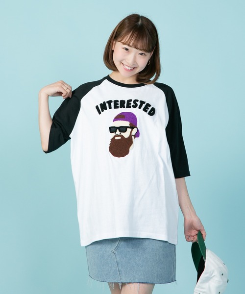 UNIIT(ユニット)の「【UNIIT/ユニット】別注 髭おじさん サガラ刺繍 ビッグシルエット ラグランTシャツ USAコットン100% ユニセックス(Tシャツ/カットソー・メンズ・ダークグリーン/ブラック/ネイビー・MEDIUM/LARGE)」の2枚目の写真