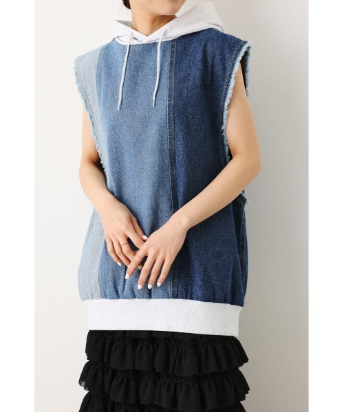 RODEO CROWNS WIDE BOWL(ロデオクラウンズワイドボウル)の「DENIM CUSTOM フードベスト(ベスト・レディース・ブルー系その他/ブルー・FREE)」の3枚目の写真