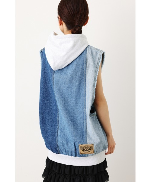 RODEO CROWNS WIDE BOWL(ロデオクラウンズワイドボウル)の「DENIM CUSTOM フードベスト(ベスト・レディース・ブルー系その他/ブルー・FREE)」の5枚目の写真