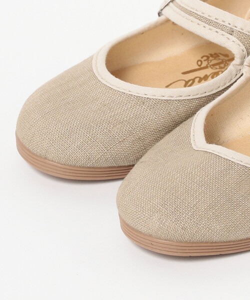 こども ビームス（コドモビームス）の「La Cadena / TRIM PIPING ストラップ シューズ（14～17cm）（その他シューズ・キッズ・グレー/ナチュラル/ブラック・23/24/25/26/27）」の4枚目の写真