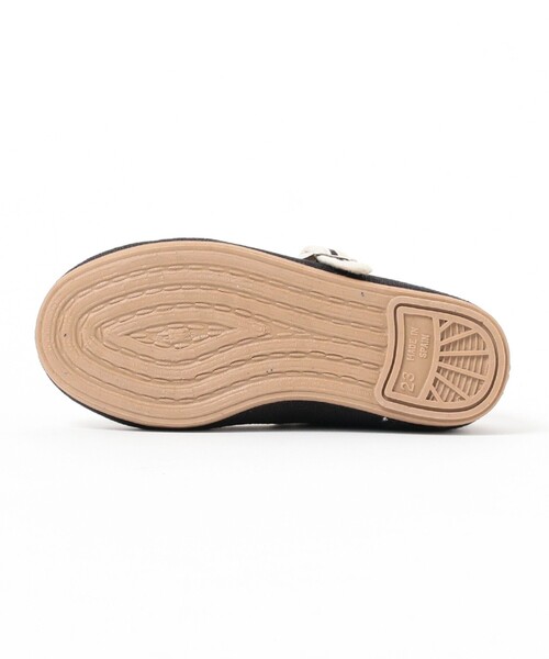 こども ビームス（コドモビームス）の「La Cadena / TRIM PIPING ストラップ シューズ（14～17cm）（その他シューズ・キッズ・グレー/ナチュラル/ブラック・23/24/25/26/27）」の16枚目の写真