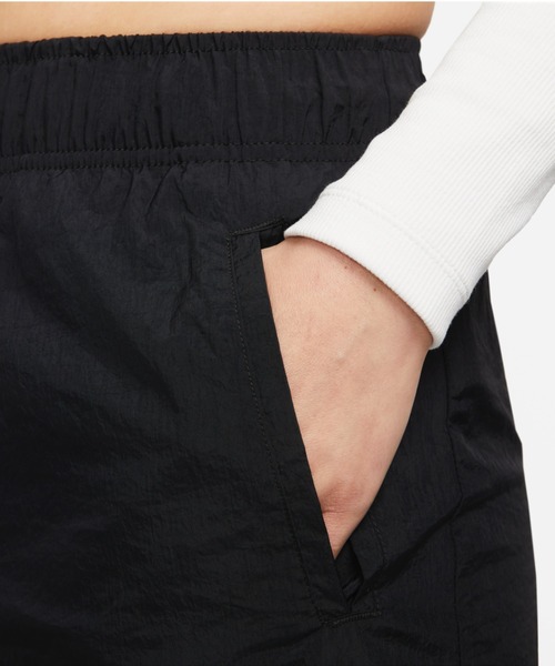 NIKE（ナイキ）の「ナイキ スポーツウェア ウィメンズ ハイライズ ウーブン ショートパンツ / Nike Sportswear Women's High-Rise Woven Shorts＜XS-2XL 展開＞（その他パンツ・レディース・ホワイト/ブラック/ピンク・XS/S/XL/M/2XL/L）」の8枚目の写真