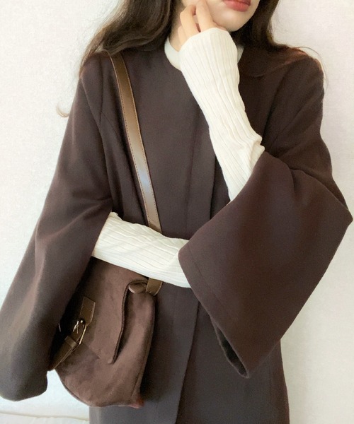 LAUIR（ラウアー）の「ノーカラースリットスリーブコート（ノーカラーコート・レディース・ダークグレー/ブラック/ダークブラウン・LARGE/MEDIUM）」の3枚目の写真