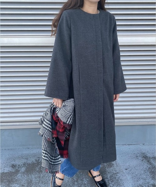 LAUIR（ラウアー）の「ノーカラースリットスリーブコート（ノーカラーコート・レディース・ダークグレー/ブラック/ダークブラウン・LARGE/MEDIUM）」の9枚目の写真