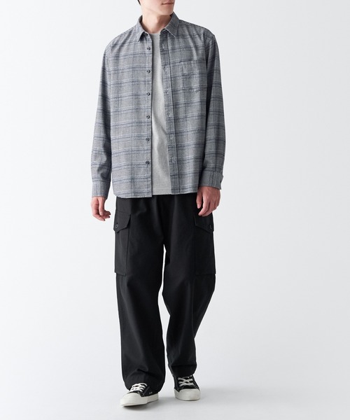 無印良品（ムジルシリョウヒン）の「両面起毛フランネル長袖シャツ（シャツ/ブラウス・メンズ・グレー系その他3/ブラウン系2/ネイビー系5/レッド系・M/S/L/XS/XL）」の5枚目の写真