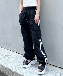 サイドスリットファスナー／ナイロンカーゴパンツ