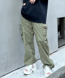 サイドスリットファスナー／ナイロンカーゴパンツ