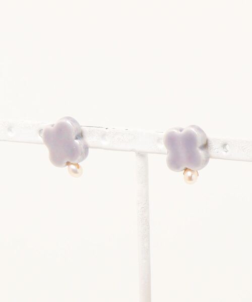tone(トーン)の「irodori/clover+淡水パールpierce(ラベンダーカラー)(ピアス(両耳用)・レディース・ラベンダー・FREE)」の1枚目の写真